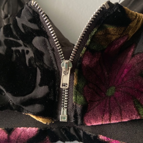 Crop top - Picture 7 of 9